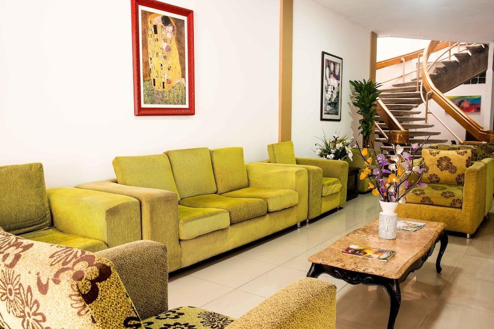 Hotel Puerta De Oro Barranquilla  Bagian luar foto