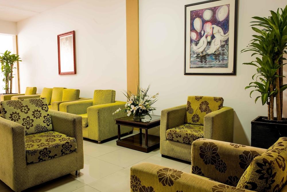 Hotel Puerta De Oro Barranquilla  Bagian luar foto