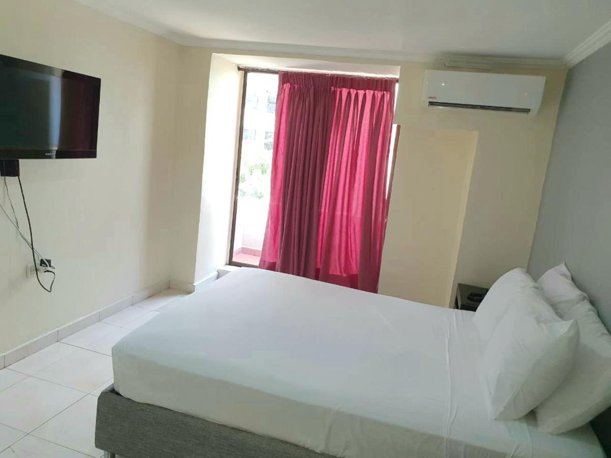 Hotel Puerta De Oro Barranquilla  Bagian luar foto