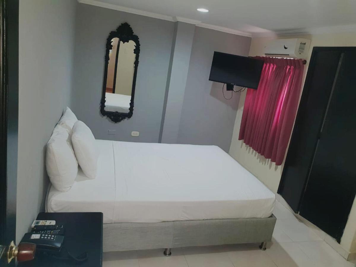 Hotel Puerta De Oro Barranquilla  Bagian luar foto