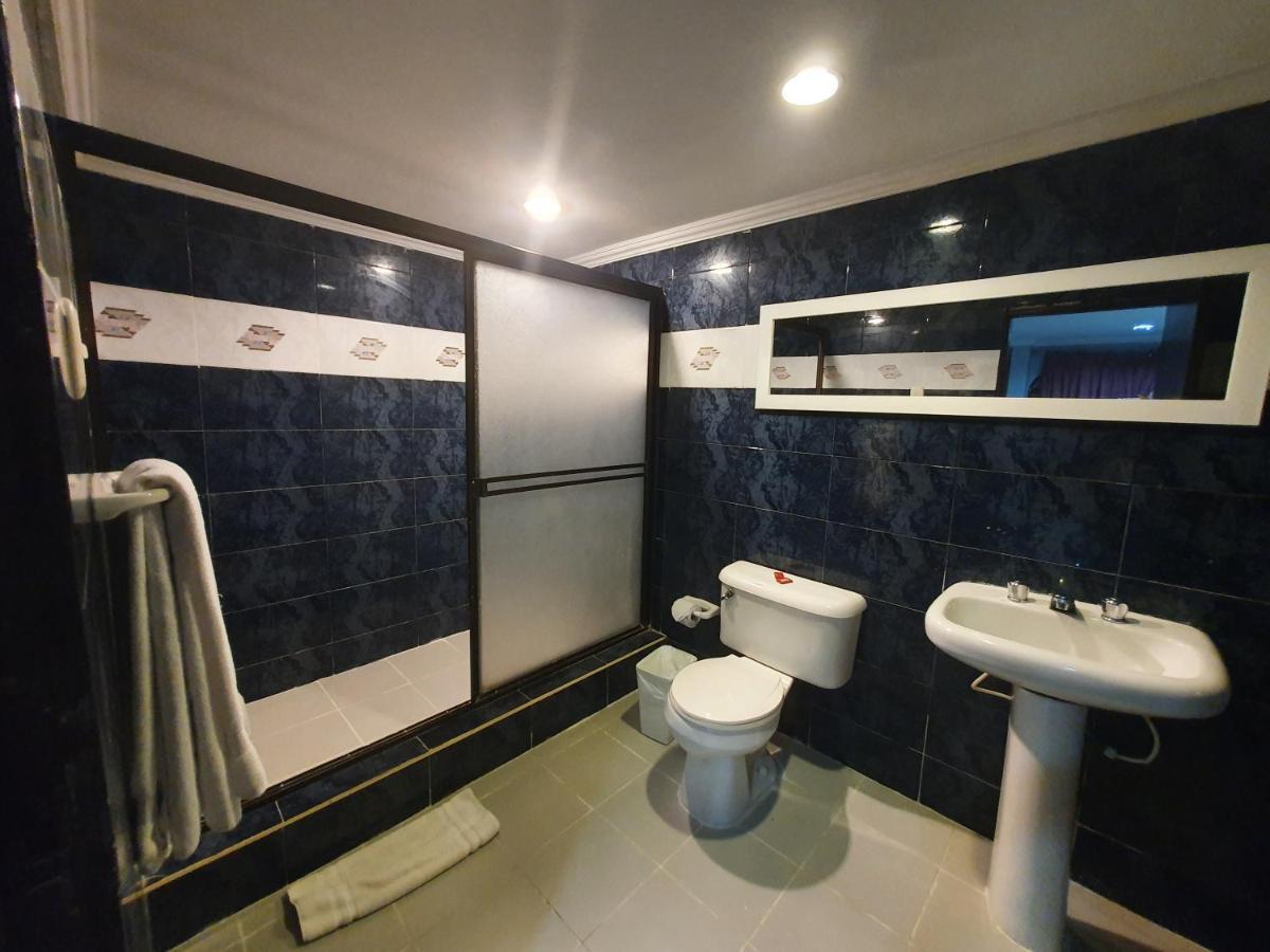 Hotel Puerta De Oro Barranquilla  Bagian luar foto