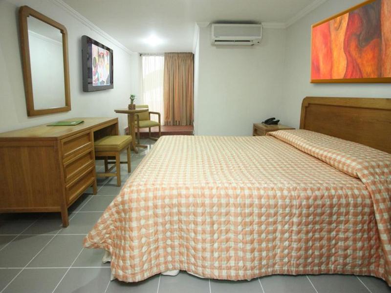 Hotel Puerta De Oro Barranquilla  Bagian luar foto