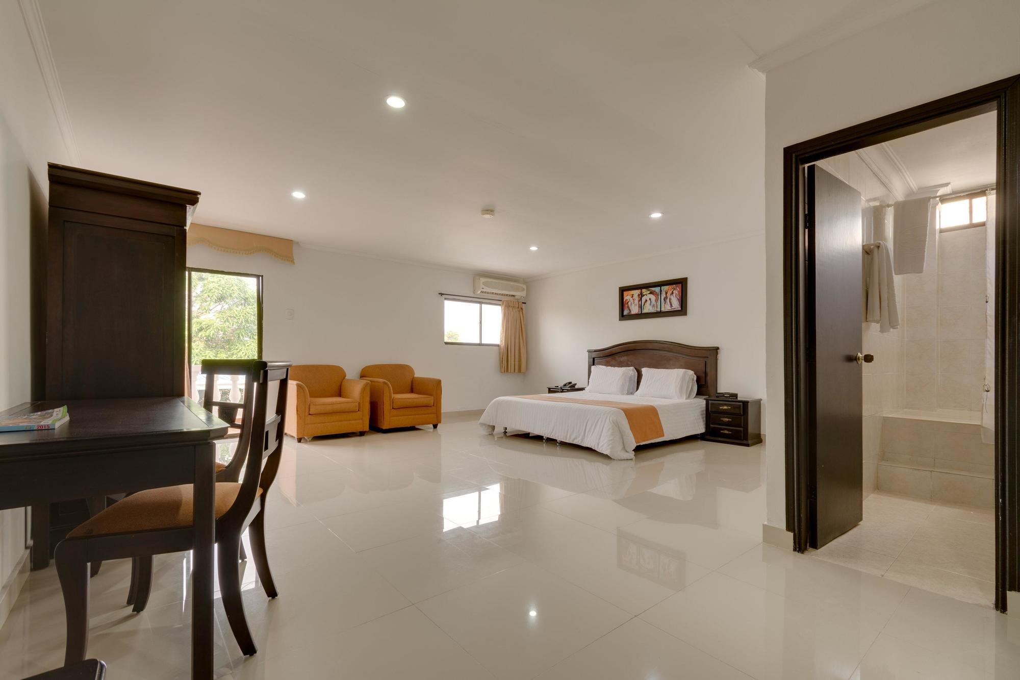 Hotel Puerta De Oro Barranquilla  Bagian luar foto