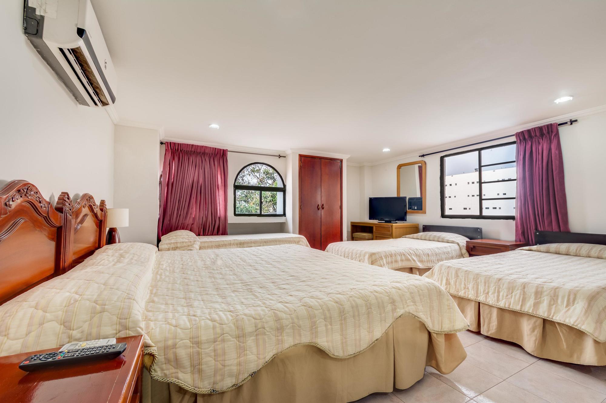 Hotel Puerta De Oro Barranquilla  Bagian luar foto