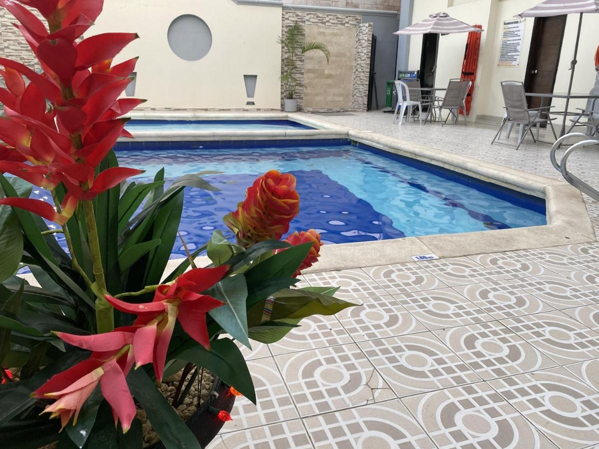 Hotel Puerta De Oro Barranquilla  Bagian luar foto